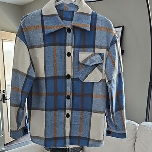 Nwt Women's Blue, Cream and Brown Plaid Shirt Jacket Top
